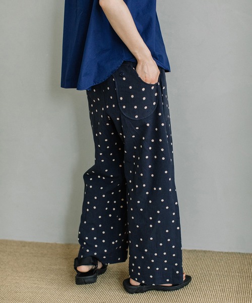 POU DOU DOU（プードゥドゥ）の「＜made in INDIA＞normes とりポケットワイドパンツ（その他パンツ・レディース・カーキ/ブラック/ネイビー/キナリ・3）」の4枚目の写真