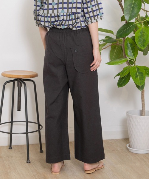 POU DOU DOU（プードゥドゥ）の「＜made in INDIA＞normes とりポケットワイドパンツ（その他パンツ・レディース・カーキ/ブラック/ネイビー/キナリ・3）」の2枚目の写真