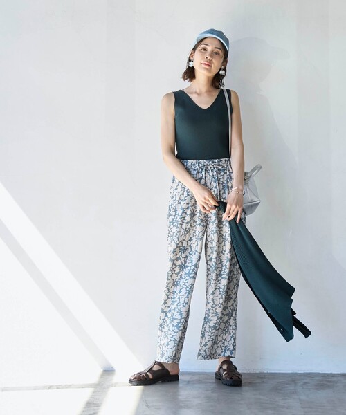coen(コーエン)の「【RONEL】フラワープリントイージーパンツ(その他パンツ・レディース・グレー/ナチュラル・M/S)」の12枚目の写真