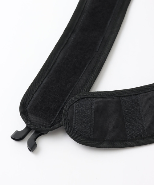 417 EDIFICE(フォーワンセブンエディフィス)の「BASELBASEL SLING BACKPACK 25L(ショルダーバッグ・メンズ・ブラック/ベージュ・FREE)」の14枚目の写真