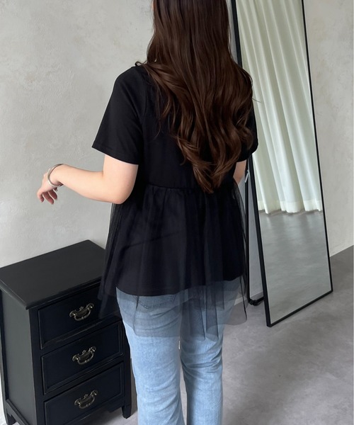 prose verse（プロズヴェール）の「裾チュールレイヤードペプラムTシャツ（Tシャツ/カットソー・レディース・ブラック/オフホワイト・MEDIUM/LARGE）」の8枚目の写真