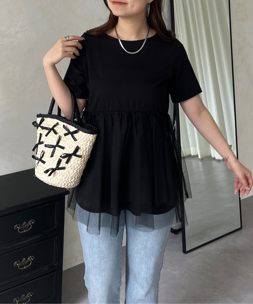 prose verse（プロズヴェール）の「裾チュールレイヤードペプラムTシャツ（Tシャツ/カットソー・レディース・ブラック/オフホワイト・MEDIUM/LARGE）」の12枚目の写真