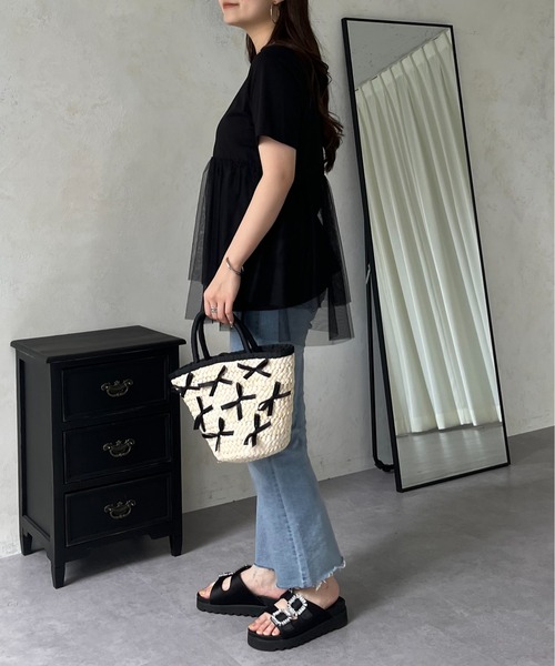 prose verse（プロズヴェール）の「裾チュールレイヤードペプラムTシャツ（Tシャツ/カットソー・レディース・ブラック/オフホワイト・MEDIUM/LARGE）」の19枚目の写真