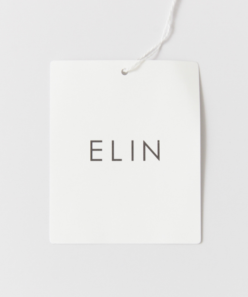 URBAN RESEARCH（アーバンリサーチ）の「UR ELIN HGAGE RIBED CUFF TURTLE（ニット/セーター・レディース・ホワイト/ブラック・36）」の8枚目の写真