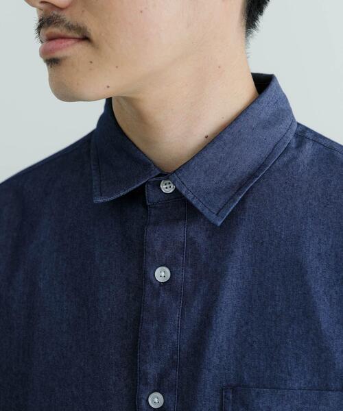 ITEMS URBANRESEARCH（アイテムズ アーバンリサーチ）の「TCインディゴ レギュラーカラー半袖シャツ（シャツ/ブラウス・メンズ・ライトブルー/ネイビー/ブルー・LARGE/MEDIUM）」の15枚目の写真