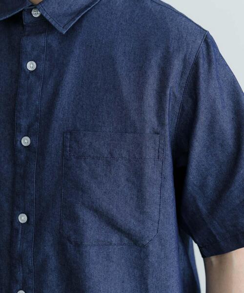 ITEMS URBANRESEARCH（アイテムズ アーバンリサーチ）の「TCインディゴ レギュラーカラー半袖シャツ（シャツ/ブラウス・メンズ・ライトブルー/ネイビー/ブルー・LARGE/MEDIUM）」の16枚目の写真