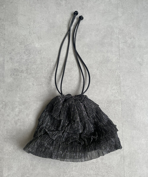 Thevon（ゼボン）の「ラメシアーフリル巾着バッグ（トートバッグ・レディース・ブラック/オフホワイト/ブラウン・FREE）」の16枚目の写真