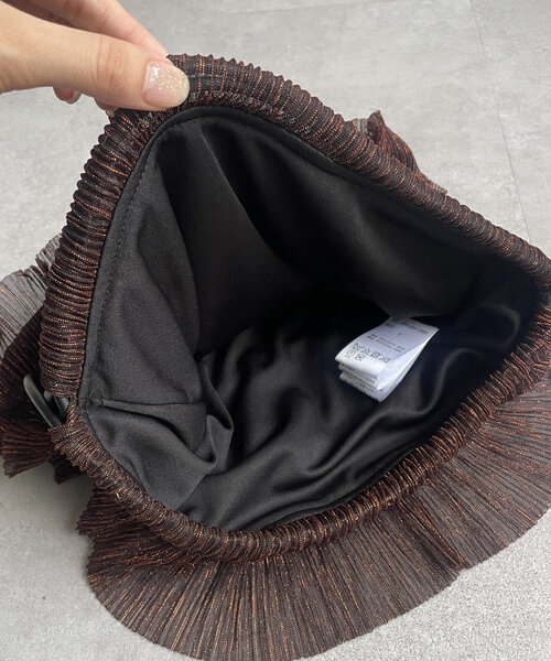 Thevon（ゼボン）の「ラメシアーフリル巾着バッグ（トートバッグ・レディース・ブラック/オフホワイト/ブラウン・FREE）」の8枚目の写真