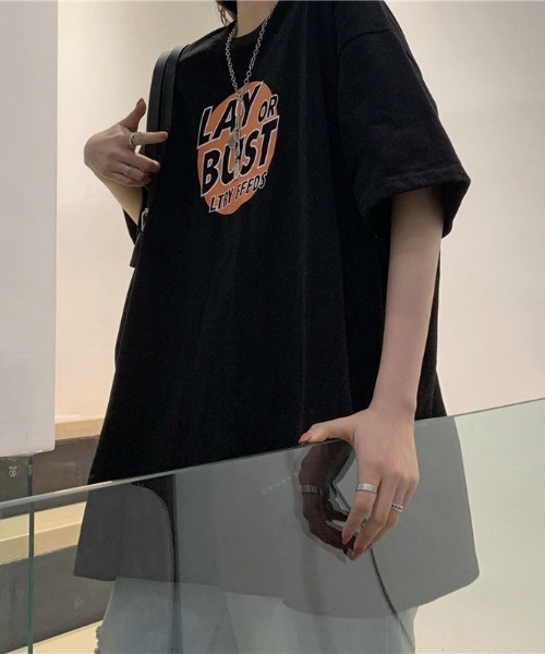 SHEENA(シーナ)の「LAY or BUSTロゴプリントルーズTシャツ(Tシャツ/カットソー・レディース・オレンジ/グレー/ブラック・M)」の22枚目の写真