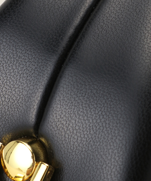 B.C STOCK(ベーセーストック)の「SINBONO/シンボノ Vienna Top Handle Crossbody Bag(ハンドバッグ・レディース・ブラック・FREE)」の12枚目の写真