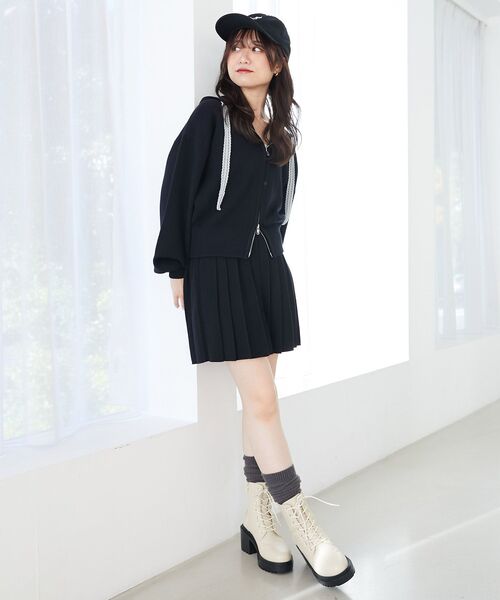 MAJESTIC LEGON(マジェスティックレゴン)の「レースアップショートブーツ(ブーツ・レディース・ブラウン/アイボリー/ブラック・X-LARGE/LARGE/MEDIUM/SMALL)」の7枚目の写真