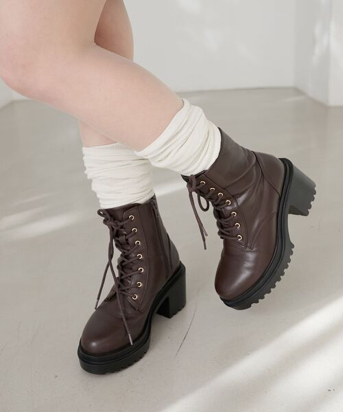 MAJESTIC LEGON(マジェスティックレゴン)の「レースアップショートブーツ(ブーツ・レディース・ブラウン/アイボリー/ブラック・X-LARGE/LARGE/MEDIUM/SMALL)」の15枚目の写真