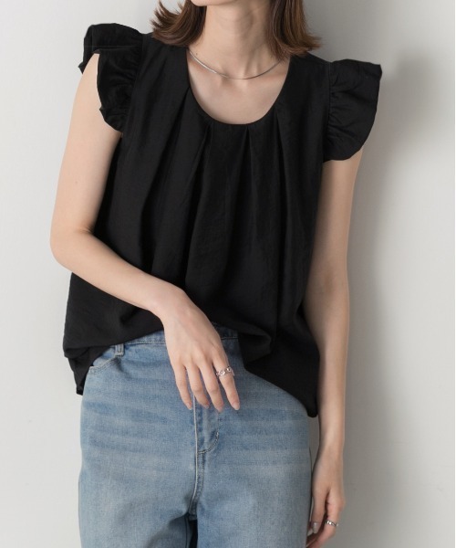 ad thie(アドティエ)の「袖フリル タックブラウス(シャツ/ブラウス・レディース・ブラック/ライトブルー/オフホワイト/ナチュラル・FREE)」の2枚目の写真