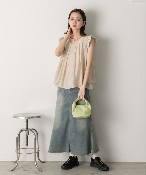 ad thie(アドティエ)の「袖フリル タックブラウス(シャツ/ブラウス・レディース・ブラック/ライトブルー/オフホワイト/ナチュラル・FREE)」の22枚目の写真