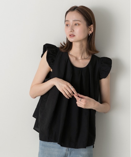 ad thie(アドティエ)の「袖フリル タックブラウス(シャツ/ブラウス・レディース・ブラック/ライトブルー/オフホワイト/ナチュラル・FREE)」の16枚目の写真