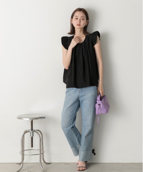 ad thie(アドティエ)の「袖フリル タックブラウス(シャツ/ブラウス・レディース・ブラック/ライトブルー/オフホワイト/ナチュラル・FREE)」の20枚目の写真