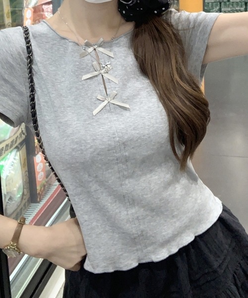 leune（ルネ）の「トリプルミニリボントップス/リボン付フロントスリットTシャツ（Tシャツ/カットソー・レディース・オフホワイト/グレー/ブラック・FREE）」の21枚目の写真