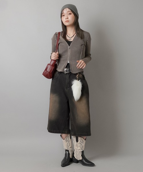 SPINNS（スピンズ）の「ウォッシュドデニムハーフパンツ ヴィンテージライク/S,M,L 3サイズ展開（デニムパンツ・レディース・ブルー/ブラック×イエロー/ブルー系その他・M/S/L）」の7枚目の写真