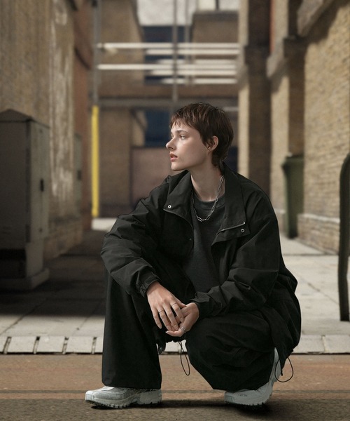 EMMA CLOTHES(エマクローズ)の「オーバーテックトラックブルゾン -ウォーターレペレント×ウィンドプルーフ-(ブルゾン・メンズ・ブラック/ライトグレー/ダークグレー・M/L)」の13枚目の写真