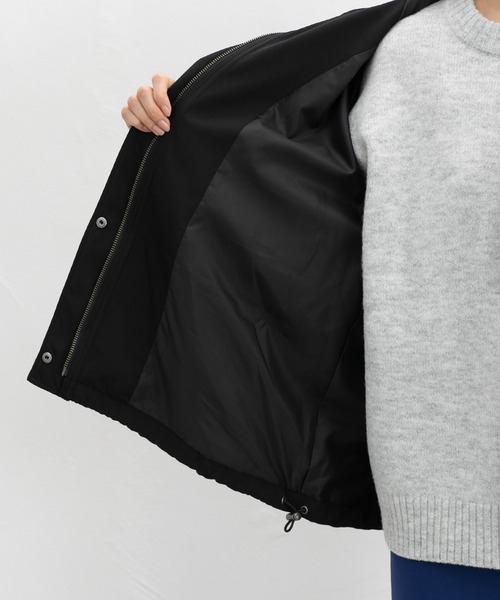 Honeys（ハニーズ）の「【非フッ素撥水加工】フードブルゾン（ブルゾン・レディース・ブラック/カーキ/ネイビー/ベージュ・M/L/LL）」の8枚目の写真