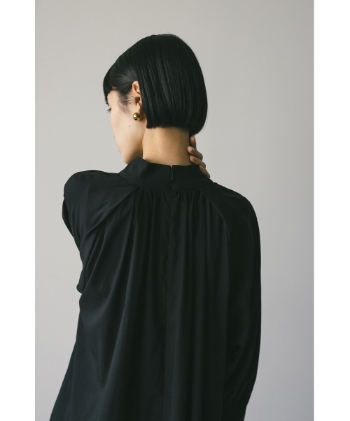 ヘアフック、ヘアピン5点セット③バックギャザーブラウス セール】ロングカフギャザータックブラウス（シャツ/ブラウス
