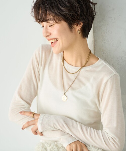NOLLEY’S Sophi(ノーリーズソフィ)の「カシミヤシルク混ラメロンT(Tシャツ/カットソー・レディース・オフホワイト/グレイッシュベージュ・38)」の2枚目の写真