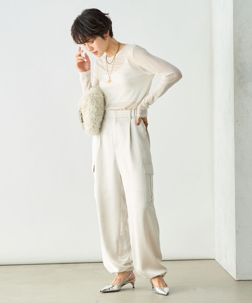 NOLLEY’S Sophi(ノーリーズソフィ)の「カシミヤシルク混ラメロンT(Tシャツ/カットソー・レディース・オフホワイト/グレイッシュベージュ・38)」の5枚目の写真