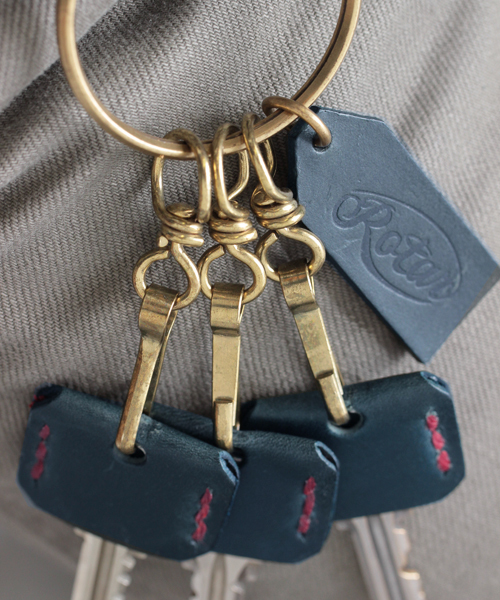 ROTAR（ローター）の「Buttero Leather Key Holder / キーホルダー / キーカバー（キーホルダー・メンズ・グリーン/ブラック/チョコ/ブルー・FREE）」の4枚目の写真