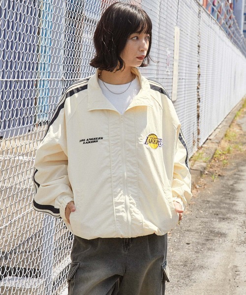 セール】NBA/エヌビーエー 別注 チームロゴ刺繍 サイドライン