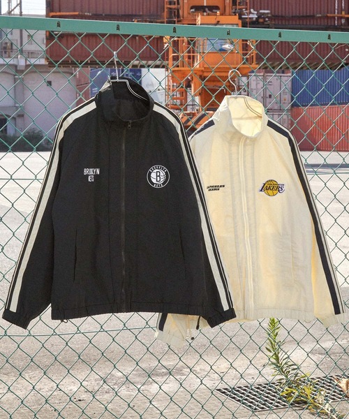 セール】NBA/エヌビーエー 別注 チームロゴ刺繍 サイドライン オーバー