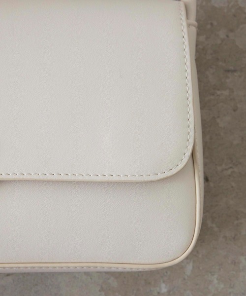 EFOLE（エフォル）の「Heart motif oneshoulder bag / ハートモチーフ ワンショルダー バッグ（ショルダーバッグ・レディース・ベージュ/オフホワイト・FREE）」の8枚目の写真