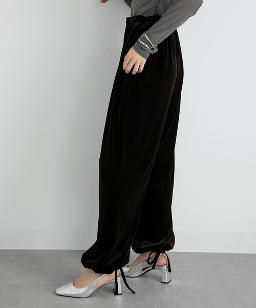 vieux by MAISON BREEZE(ビューバイメゾンブリーズ)の「【vieux by MAISON BREEZE】イージーベロアパンツ Easy velour pants(その他パンツ・レディース・ライトベージュ/チャコールグレー/ダークブラウン・FREE)」の18枚目の写真