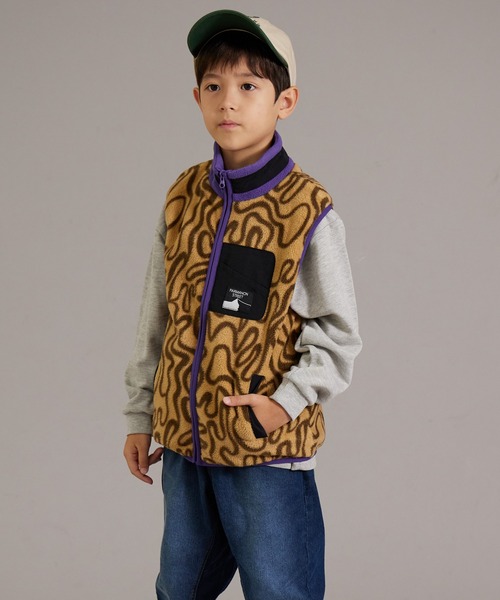 PAIRMANON STREET（ペアマノンストリート）の「【PAIRMANON STREET】マイクロフリース 無地 クレイジー 配色 ベスト（ベスト・キッズ・ベージュ/グリーン系その他/ベージュ系その他/ブラック系その他/ブラック/ブルー・100/120/150/160/140/90/130/110）」の4枚目の写真