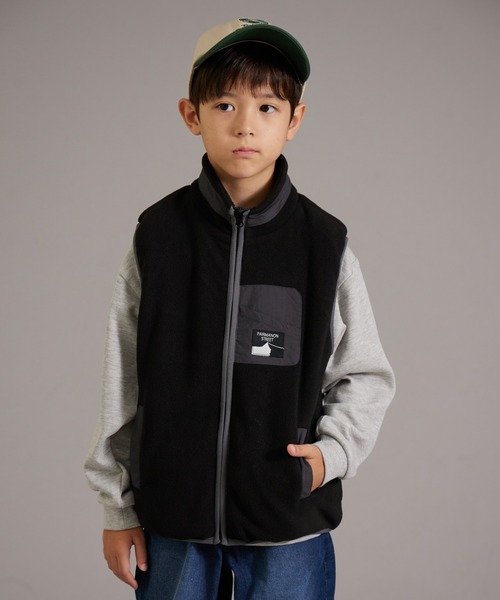 PAIRMANON STREET（ペアマノンストリート）の「【PAIRMANON STREET】マイクロフリース 無地 クレイジー 配色 ベスト（ベスト・キッズ・ベージュ/グリーン系その他/ベージュ系その他/ブラック系その他/ブラック/ブルー・100/120/150/160/140/90/130/110）」の9枚目の写真