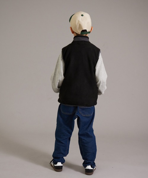 PAIRMANON STREET（ペアマノンストリート）の「【PAIRMANON STREET】マイクロフリース 無地 クレイジー 配色 ベスト（ベスト・キッズ・ベージュ/グリーン系その他/ベージュ系その他/ブラック系その他/ブラック/ブルー・100/120/150/160/140/90/130/110）」の12枚目の写真