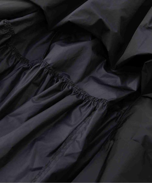 【新品・未使用】SEA タフタボリュームドレープスカート SEA（シー）の「タフタ ボリュームドレープスカート（スカート