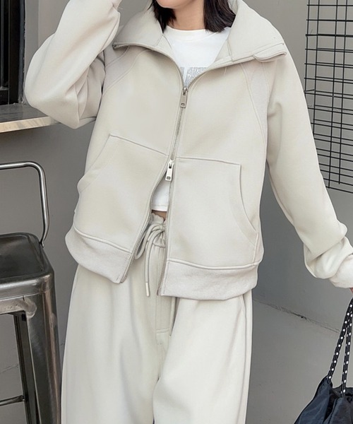 aimoha（アイモハ）の「ハイネックダブルジップスウェットジャケット (LV)（スウェット・レディース・ピンク/ダークグレー/ライトベージュ/グレイッシュベージュ/ダークベージュ・MEDIUM/LARGE/X-LARGE）」の4枚目の写真