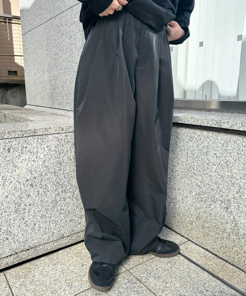 select MOCA by son(セレクトモカバイソン)の「タックバルーンワイドパンツ(その他パンツ・レディース・スミクロ/オフホワイト/グレイッシュブルー/ブラウン/ブラック・LARGE/MEDIUM)」の19枚目の写真