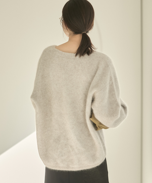 plage プラージュ　Cashmere Mix Fur 深Vプルオーバー plage（プラージュ）の「Cashmere Mix Fur 深Vプルオーバー