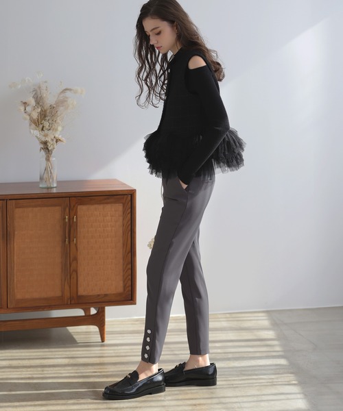 MERAKI(メラキ)の「ビジューパンツ(その他パンツ・レディース・アイボリー/ブラック/グレー/ブラウン/ベージュ・L/M/S)」の15枚目の写真