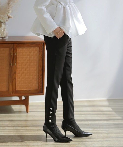 MERAKI(メラキ)の「ビジューパンツ(その他パンツ・レディース・アイボリー/ブラック/グレー/ブラウン/ベージュ・L/M/S)」の22枚目の写真