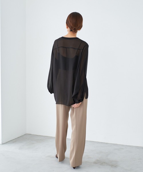 IENA（イエナ）の「《追加》シアーシフォン リブネックブラウス（シャツ/ブラウス・レディース・ホワイト/ブラック・FREE）」の18枚目の写真