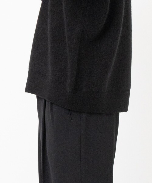THE PERMANENT EYE(ザパーマネントアイ)の「CASHMERE REVERSIBLE CARDIGAN(カーディガン/ボレロ・メンズ・ブラック/ダークオレンジ/ブルー/グリーン/ダークグレー・48/44)」の17枚目の写真