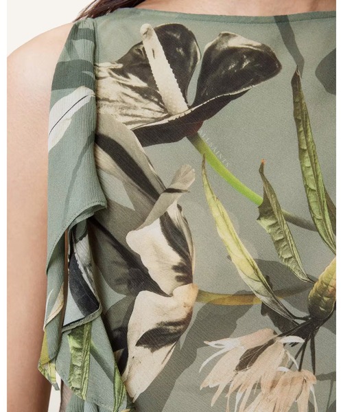 ALLSAINTS(オールセインツ)の「BETTIE FLORAL PRINT ADJUSTABLE DRAWCORD TOP | BETTIE フローラル プリント アジャスタブル ドローコード トップ(その他トップス・レディース・グリーン系その他・6/8/4)」の5枚目の写真