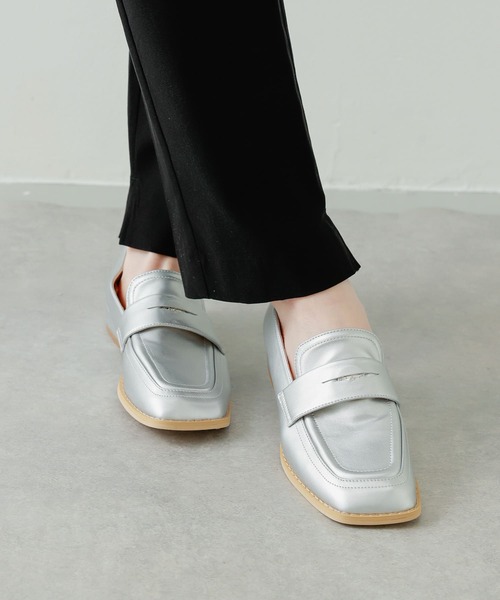 SENSE OF PLACE by URBAN RESEARCH（センスオブプレイスバイアーバンリサーチ）の「コインローファー（ローファー・レディース・ブラック/アイボリー/シルバー・MEDIUM/LARGE/SMALL）」の15枚目の写真