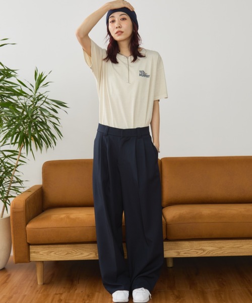 Auntie Rosa Holiday(アンティローザホリデー)の「ヴィンテージライクワッペンプリントロゴTEE(Tシャツ/カットソー・レディース・チャコールグレー/ナチュラル/ブルー・FREE)」の9枚目の写真