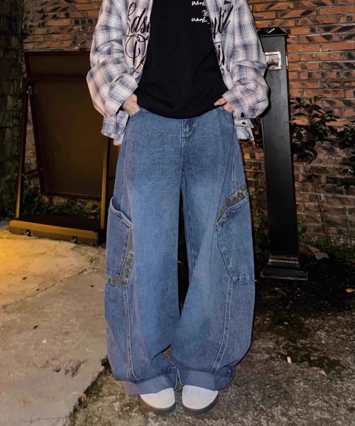 lilful(リルフル)の「レオパード柄 バレルレッグ ワイドカーブデニムパンツ(デニムパンツ・レディース・ブラック/ブルー・S/M)」の7枚目の写真