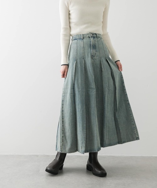 SENSE OF PLACE by URBAN RESEARCH（センスオブプレイスバイアーバンリサーチ）の「プリーツデニムスカート（デニムスカート・レディース・ライトインディゴブルー/インディゴブルー・MEDIUM/SMALL）」の3枚目の写真