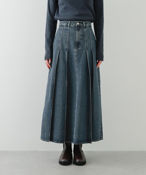 SENSE OF PLACE by URBAN RESEARCH（センスオブプレイスバイアーバンリサーチ）の「プリーツデニムスカート（デニムスカート・レディース・ライトインディゴブルー/インディゴブルー・MEDIUM/SMALL）」の18枚目の写真