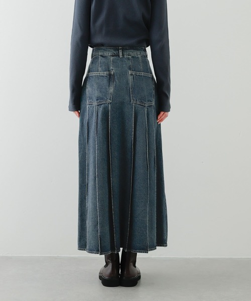 SENSE OF PLACE by URBAN RESEARCH（センスオブプレイスバイアーバンリサーチ）の「プリーツデニムスカート（デニムスカート・レディース・ライトインディゴブルー/インディゴブルー・MEDIUM/SMALL）」の20枚目の写真